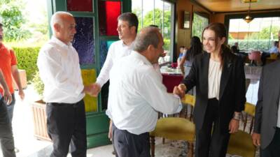 Adıyaman Belediye Başkanı Abdurrahman Tutdere, Kurban Bayramı’nda Altınşehir Sosyal Tesisleri’nde