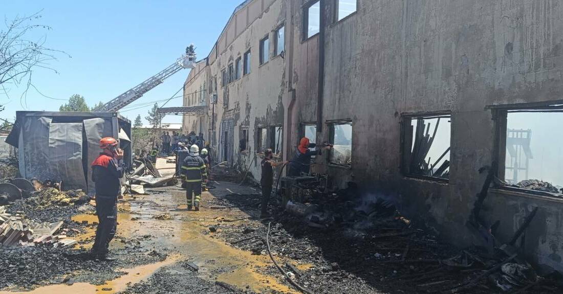 Adıyaman Organize Sanayi Bölgesi’nde faaliyet gösteren parke taşı üretim tesisi