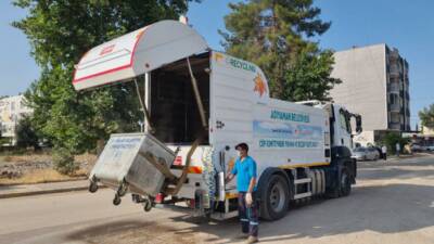 Kurban Bayramı süresince temizlik hizmetlerini kesintisiz sürdüren Adıyaman Belediyesi, 236