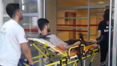 Adıyaman’da iki motosikletin çarpması sonucu 3 kişi yaralandı.