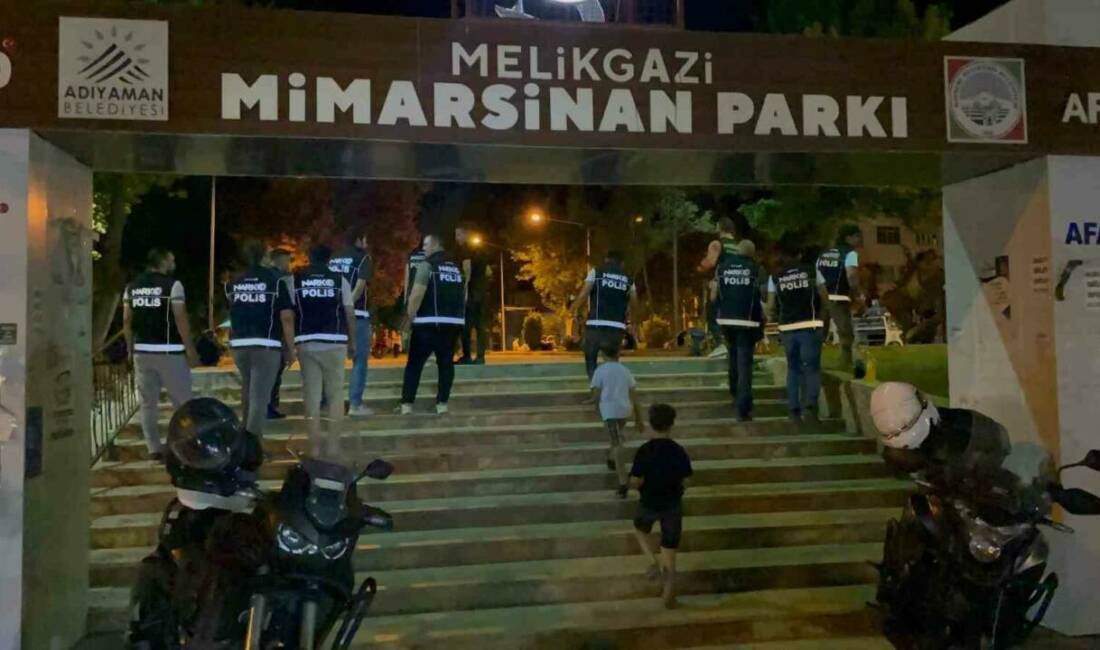 Adıyaman İl Emniyet Müdürlüğü ekiplerince kentte narkotik uygulaması yapıldı.