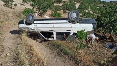 Adıyaman’ın Tut ilçesinde otomobilin takla atması sonucu 1 kişi yaralandı.