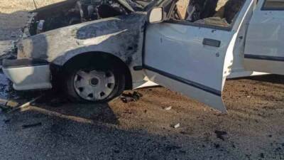 Adıyaman’da seyir halindeki bir otomobilin alev alması paniğe neden oldu.