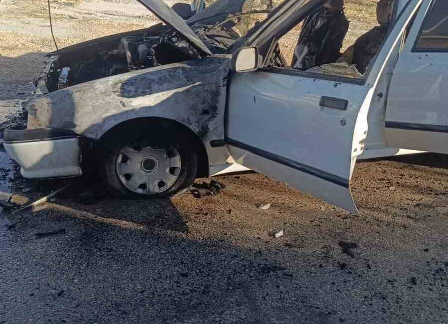 Adıyaman’da seyir halindeki bir otomobilin alev alması paniğe neden oldu.