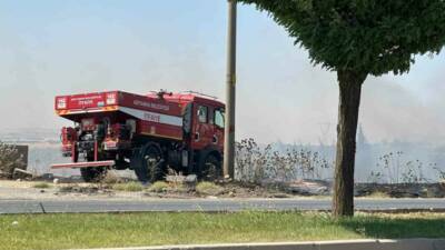Adıyaman’da meydana gelen anız yangınını bahçeye sıçradı.