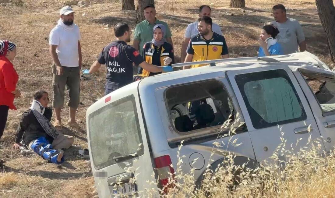 Şanlıurfa'nın Halfeti ilçesine gezmeye giden bir grup, Birecik ile Halfeti'yi