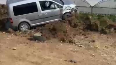 Batman’da iki kamyonetin çarpıştığı kazada 2 kişi yaralandı.