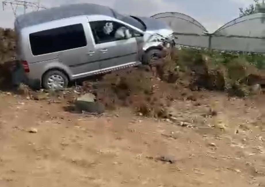 Batman’da iki kamyonetin çarpıştığı kazada 2 kişi yaralandı.