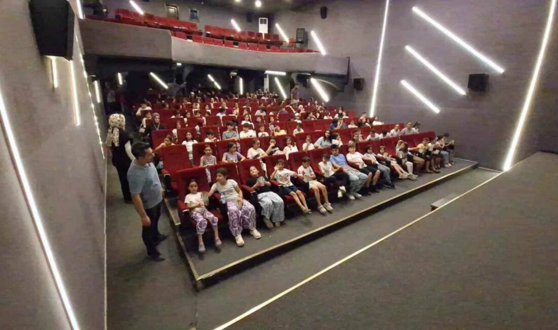 Şanlıurfa Büyükşehir Belediyesi, yaz tatilinde çocuklar için kültürel ve sanatsal