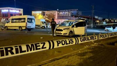 Diyarbakır’ın merkez Yenişehir ilçesinde iki grup arasından çıkan silahlı kavgada