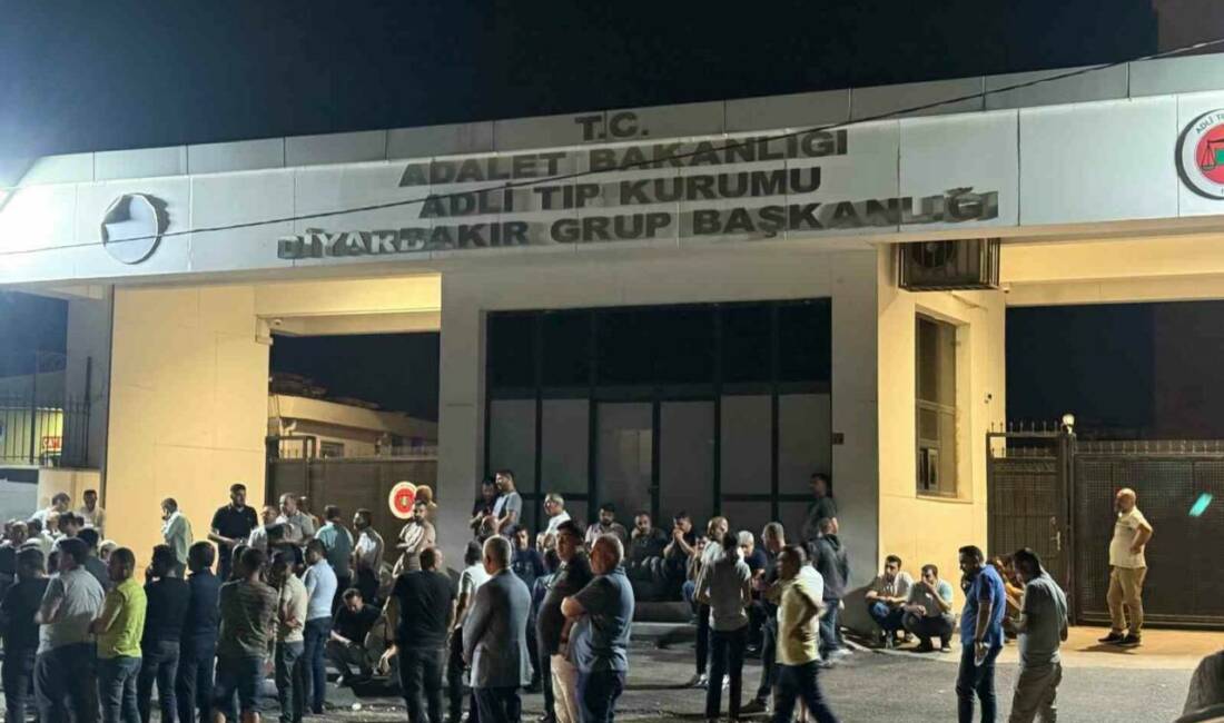 Diyarbakır’ın merkez Kayapınar ilçesindeki yangında aynı aileden 4 kişinin hayatını