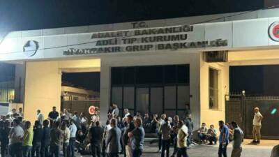Diyarbakır’ın merkez Kayapınar ilçesindeki yangında aynı aileden 4 kişinin hayatını