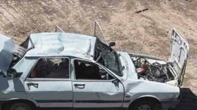 Adıyaman’ın Kahta ilçesinde el frenini çekmeyi unutan sürücü, hareket eden