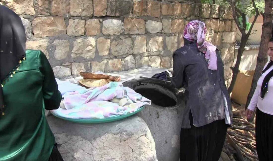 Siirt'in Eruh ilçesinde kurulan kooperatif, kadınların gelen talepler üzerine ürettikleri