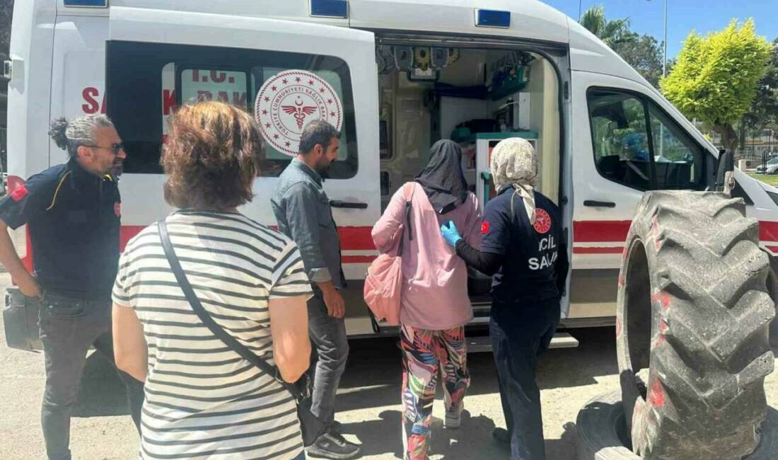 Adıyaman’da yolun karşısına geçmeye çalışan genç kıza otomobil çarptı.