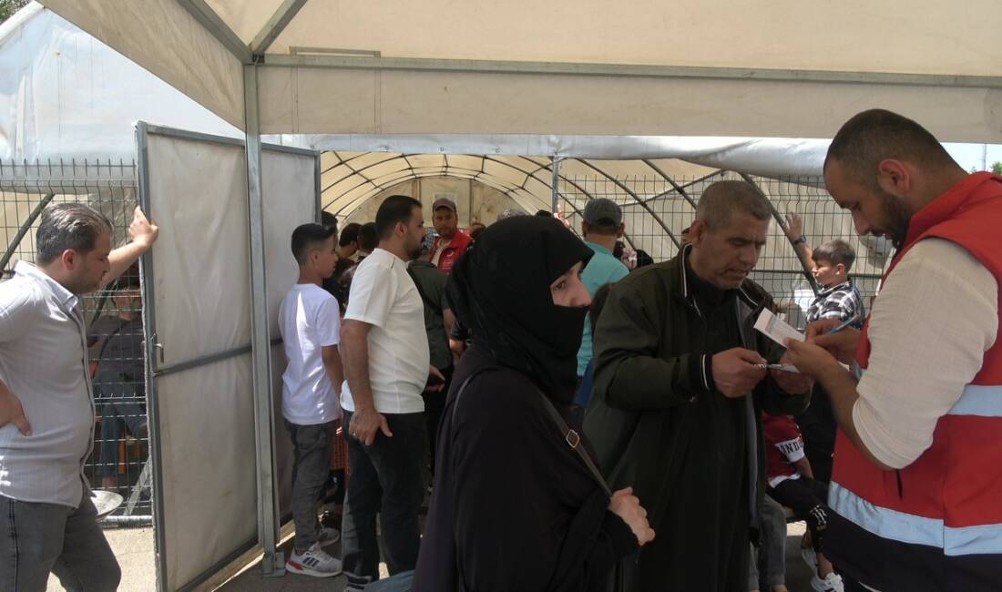 Esad rejiminin sona ermesiyle birlikte Suriyeli sığınmacıların ülkelerine gönüllü dönüşleri