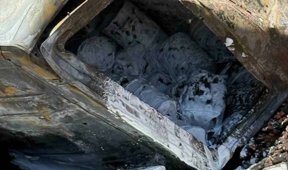 Şanlıurfa’nın Hilvan ilçesinde yanıcı madde taşıyan bir aracın takla atması