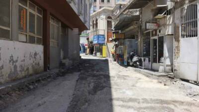 Şanlıurfa Büyükşehir Belediyesi, kent genelinde sürdürdüğü altyapı ve üstyapı çalışmaları