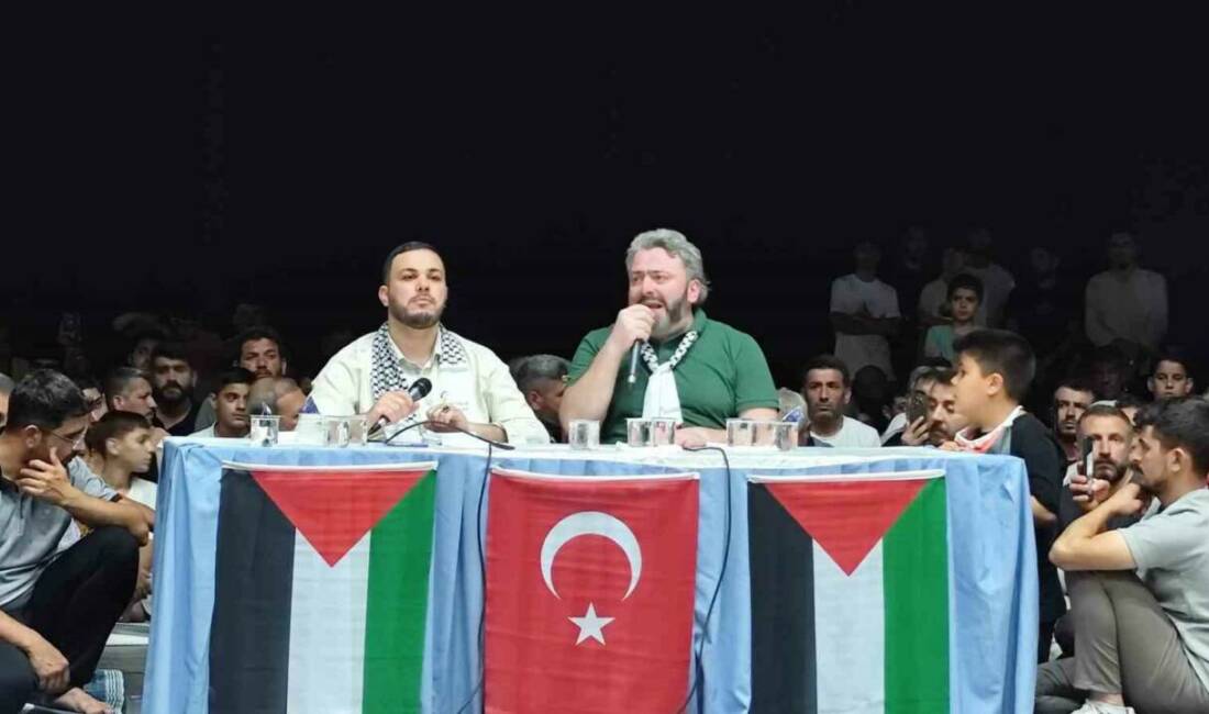 Adıyaman’ın Kahta ilçesinde düzenlenen Gazze Direnişimiz konferansına vatandaşlar yoğun ilgi