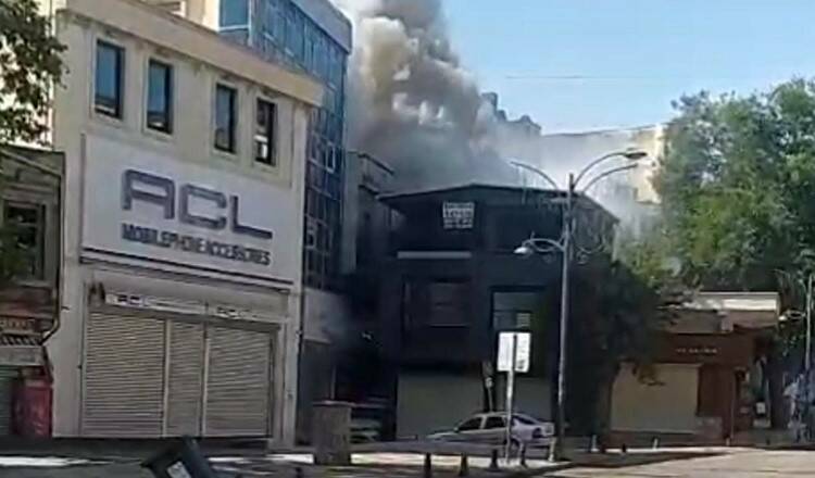 Şanlıurfa'nın Eyyübiye ilçesinde bulunan havai fişek deposunda çıkan yangın sonrası