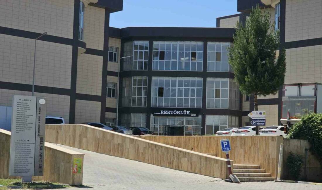 Siirt Üniversitesi’nde yolsuzluk iddiasıyla devam eden soruşturma derinleşiyor Siirt Üniversitesi Döner Sermaye İşletme Müdürlüğü’nde sahtecilik yapıldığı iddiasıyla yürütülen