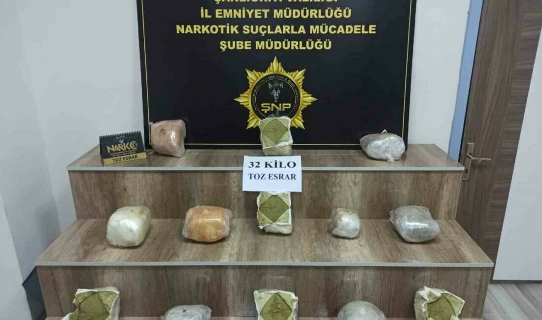Şanlıurfa'nın Siverek ilçesinde durdurulan bir tırın dorsesinde yapılan aramada 32