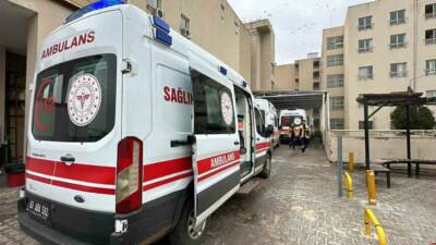 Şanlıurfa’nın Siverek ilçesinde meydana gelen çift taraflı trafik kazasında 7