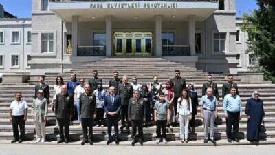 Türk Silahlı Kuvvetlerinin en köklü unsurlarından biri olan Kara Kuvvetlerinin