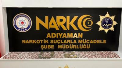 Adıyaman İl Emniyet Müdürlüğü ekiplerince uyuşturucu maddeyle yakalanan şahıs, sevk