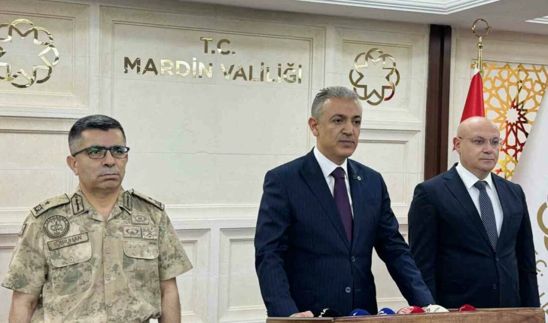Mardin Valisi ve Büyükşehir Belediye Başkan Vekili Tuncay Akkoyun, aylık