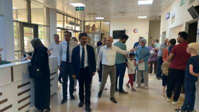 Besni Kaymakamı Dr. Ahmet Oğuz Aslan, kurum ziyaretleri kapsamında Besni