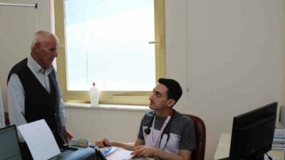 Siverek Devlet Hastanesinde 78 yaşındaki kadın hastaya ilk kez kalıcı