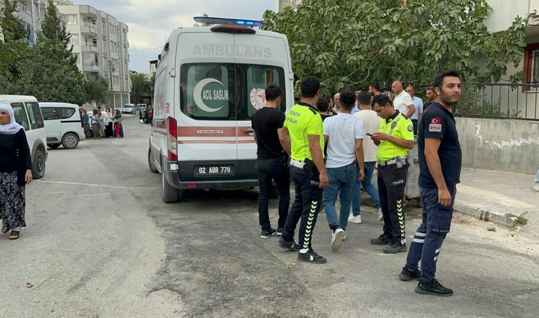 Adıyaman’da akraba oldukları öğrenilen iki grup arasında çıkan kavgada biri