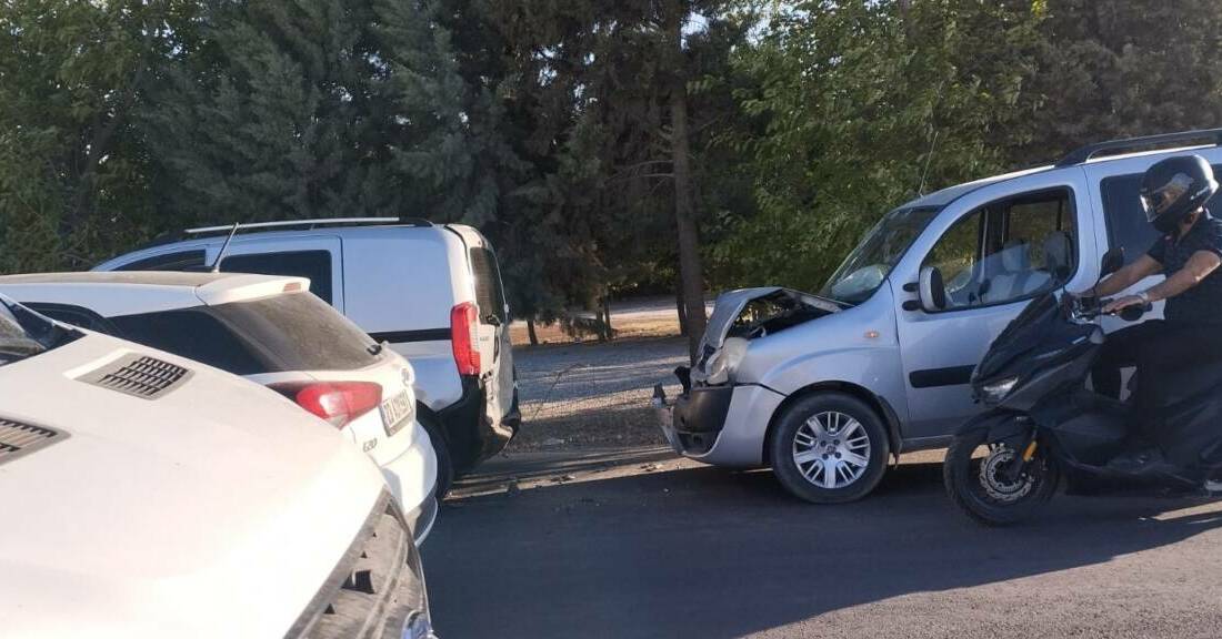 Adıyaman’da, üç aracın karışmış olduğu zincirleme trafik kazasında 1 kişi