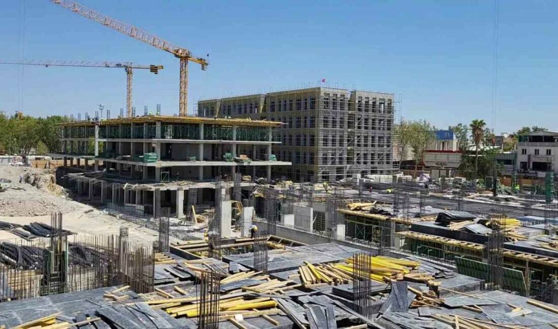 Adıyaman çarşı ve meydan projesi yıl sonuna kadar tamamlanacak Adıyaman kent merkezinde Çarşı ve Meydan Projesi ile modern binalar