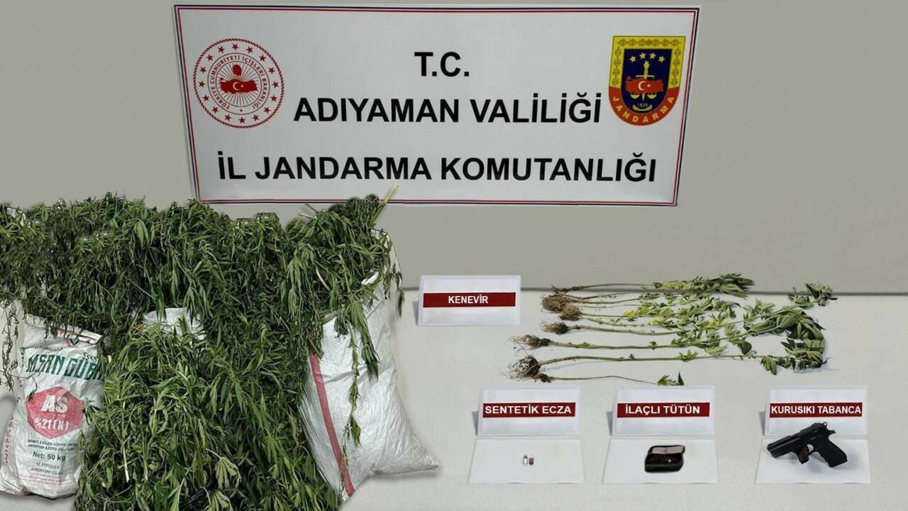 Adıyaman İl Jandarma Komutanlığı ekipleri tarafından gerçekleştirilen operasyonda 25 kilogram