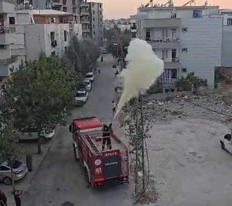 Adıyaman’da, elektrik hattında çıkan yangın itfaiye ekiplerince söndürüldü.