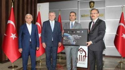 Gençlik ve Spor Bakanı Osman Aşkın Bak ile Sanayi ve