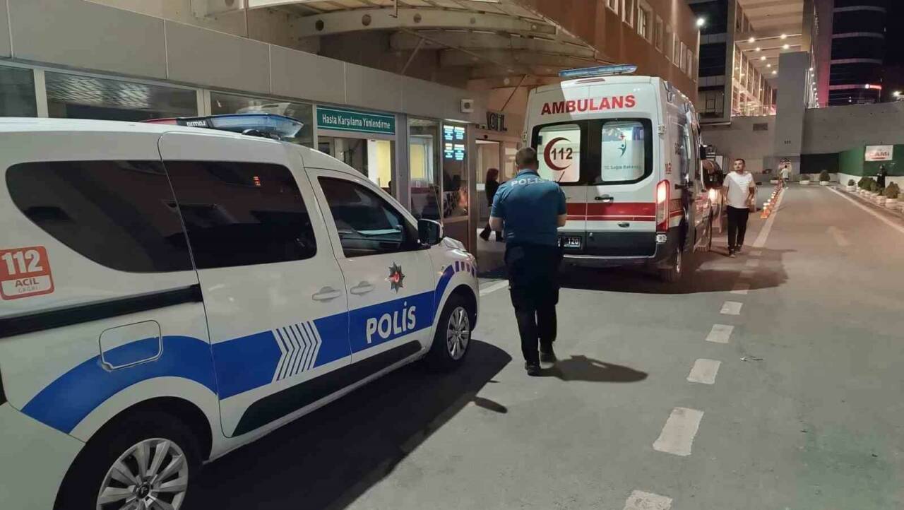 Batman'ın Gültepe Mahallesi'nde bir esnaf, gasp ve bıçaklı saldırıya uğradı.