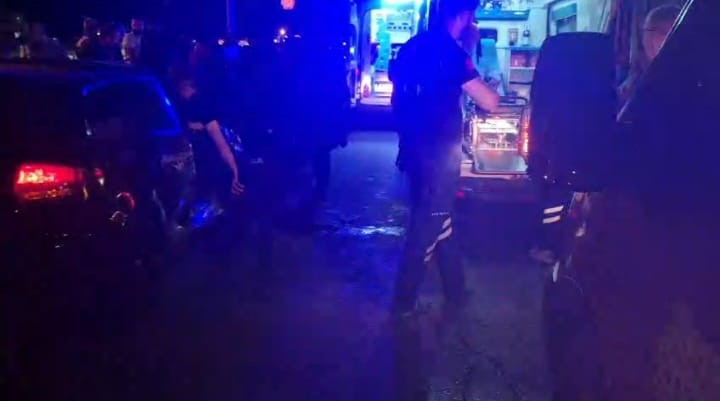 Batman kent merkezinde iki otomobilin çarpışması sonucunda meydana gelen trafik