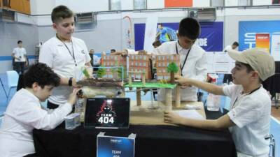 Şırnak'ta, Deneyap Teknoloji Atölyeleri Takımlaşma Dönemi Final Sergisi düzenlendi. Etkinlikte