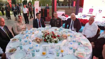 Diyarbakır’da 15 Temmuz Demokrasi ve Milli Birlik Günü dolayısıyla çeşitli