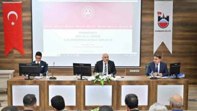 Diyarbakır Valisi, 589 kamu yatırımının toplam tutarının 300 milyar lirayı