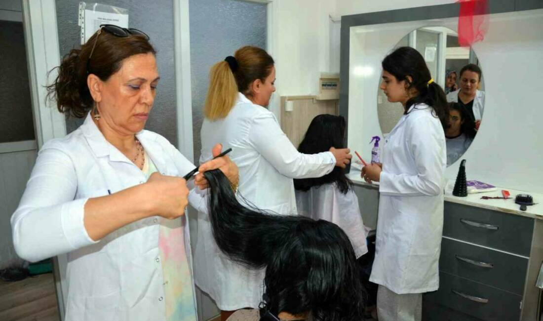 Diyarbakır Büyükşehir Belediyesi, kadınların ekonomik hayata katılımını sağlamak amacıyla mesleki