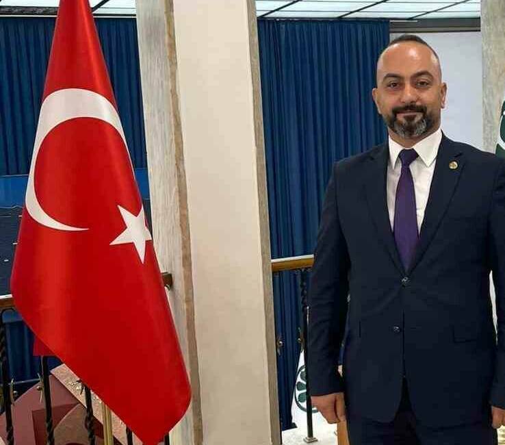 Dondurma iki kenti karşı karşıya getirdi Kahramanmaraş ve Gaziantep arasında dondurma krizi yaşanıyor. Gaziantep dondurmasıyla ilgili