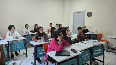 Eyyübiye Belediyesi, gençlerin Yüksek Öğretim Kurumları Sınavı (YKS) sonuçlarına destek