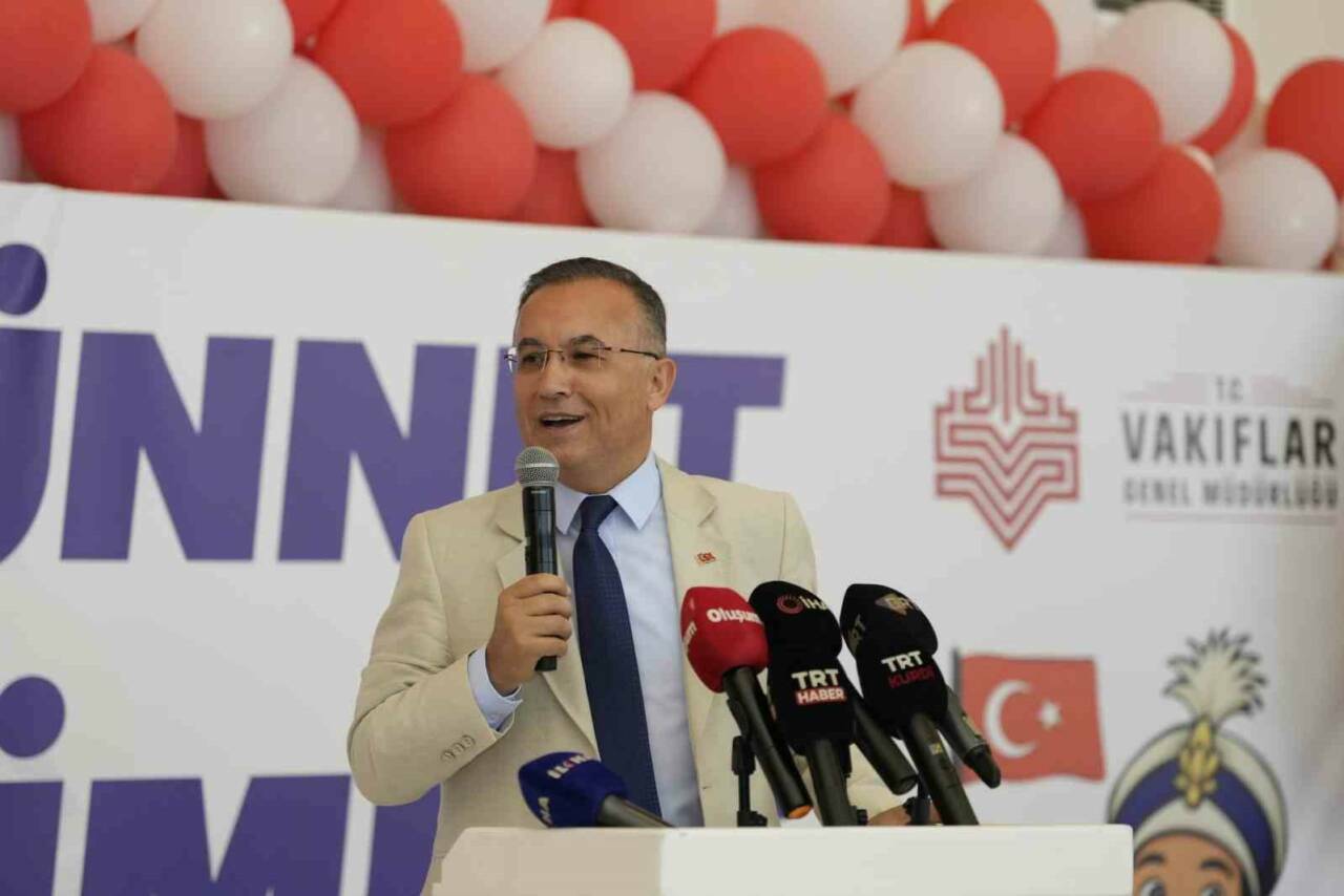 Gaziantep Vakıflar Bölge Müdürlüğü, ihtiyaç sahibi 25 çocuğu sünnet ettirerek