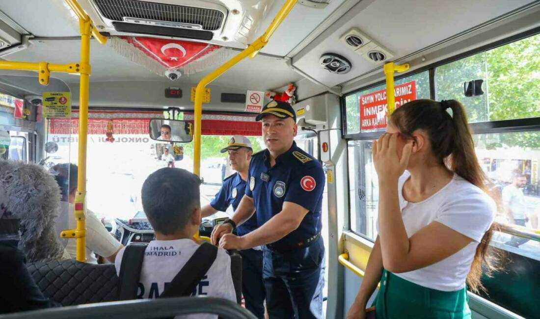 Gaziantep Büyükşehir Belediyesi Zabıta Daire Başkanlığı’na bağlı trafik zabıta ekipleri