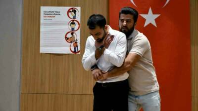 Gaziantep İl Sağlık Müdürlüğü'nde çalışan 23 ilk yardım eğitmeni, 2024