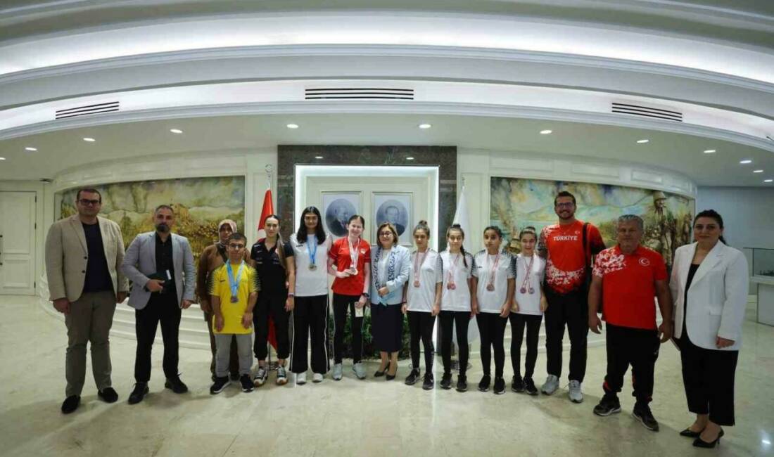 2025 yılında Türkiye'nin gururu olan milli atlet Sevda Kılınç Çırakoğlu,